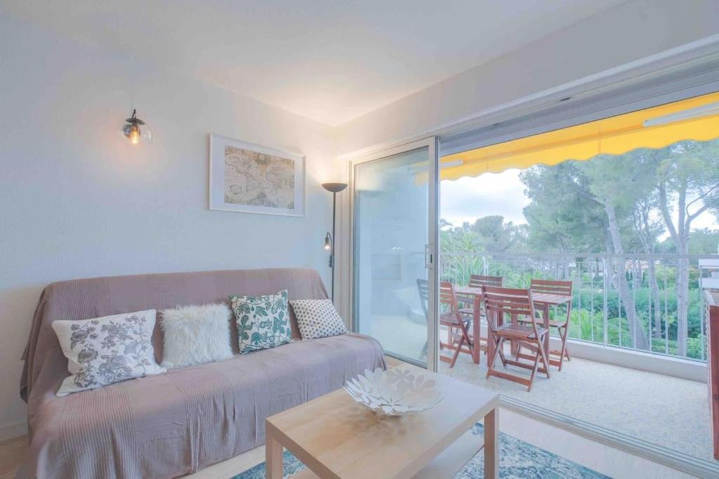 Boreal 4 Pax Bord De Mer Apartment Saint-Raphael  Bagian luar foto