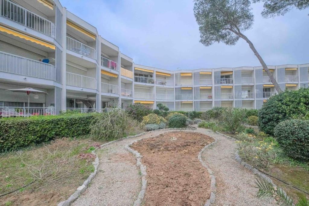 Boreal 4 Pax Bord De Mer Apartment Saint-Raphael  Bagian luar foto