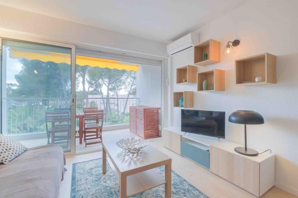 Boreal 4 Pax Bord De Mer Apartment Saint-Raphael  Bagian luar foto
